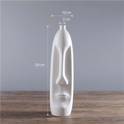 Vase en céramique contemporain de visage humain