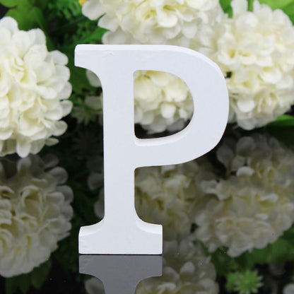 Lettres en bois blanc