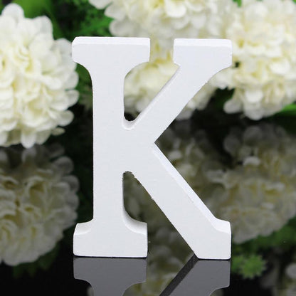 Lettres en bois blanc