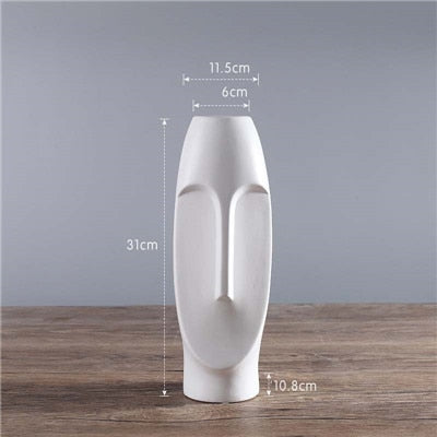Vase en céramique contemporain de visage humain