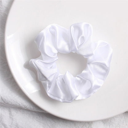 Chouchou , accessoire cheveux en satin