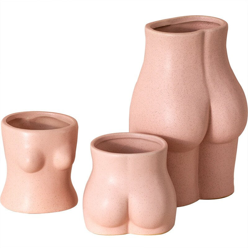 Vase courbe féminine