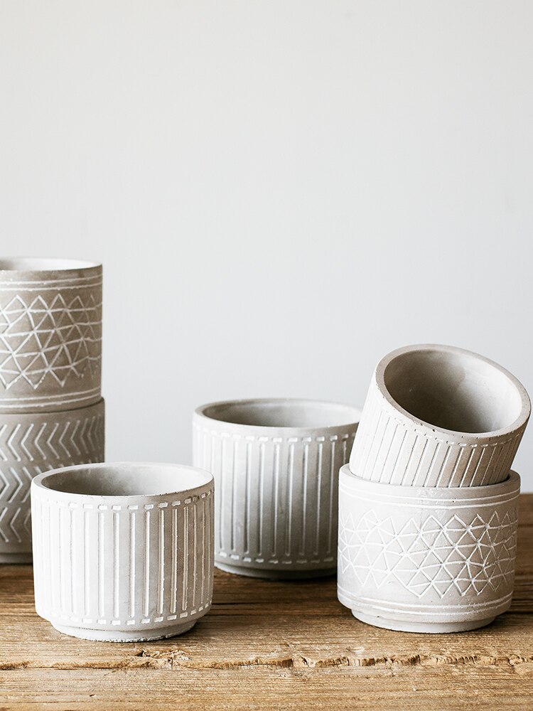 Cache-pot en ciment