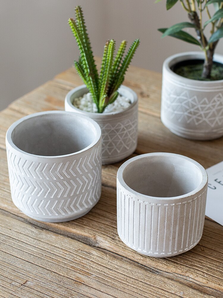 Cache-pot en ciment