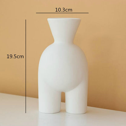 Vase courbe féminine