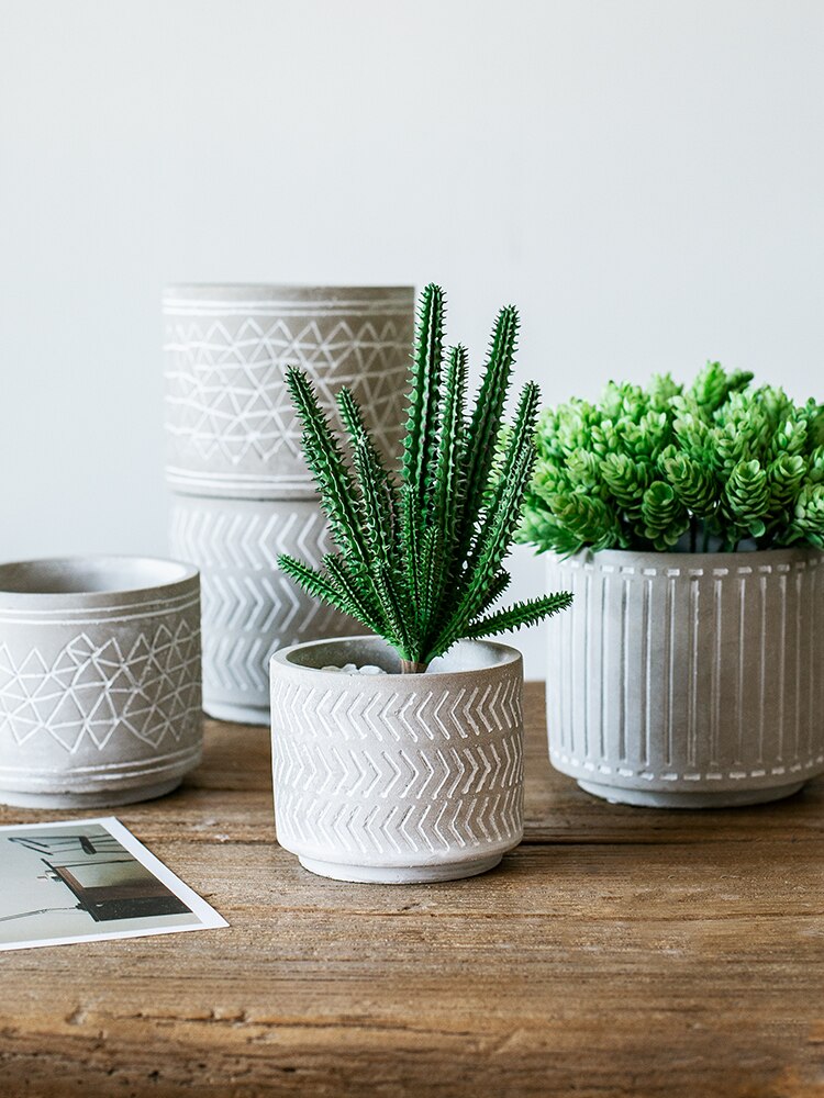 Cache-pot en ciment