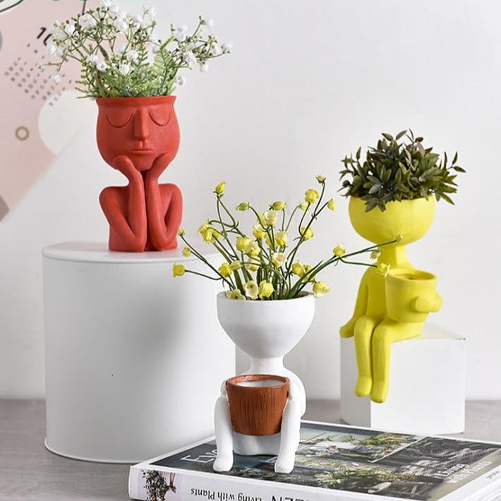 Pot de fleur, personnages