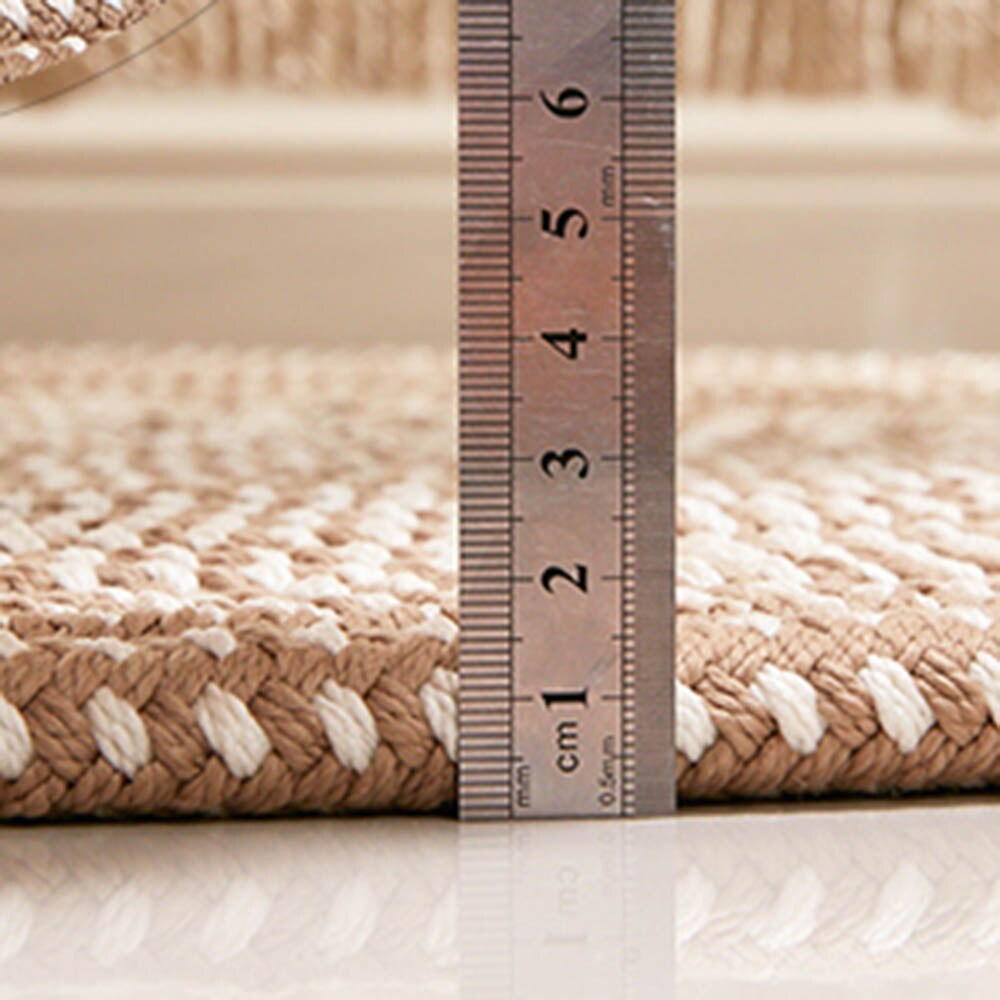 Tapis minimaliste rond