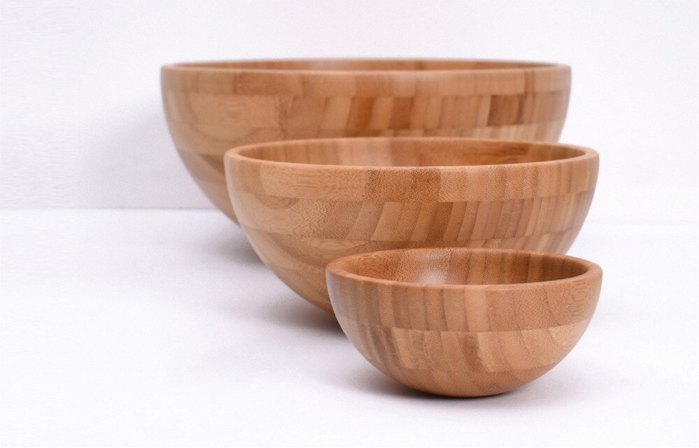 Bols et saladiers en bois