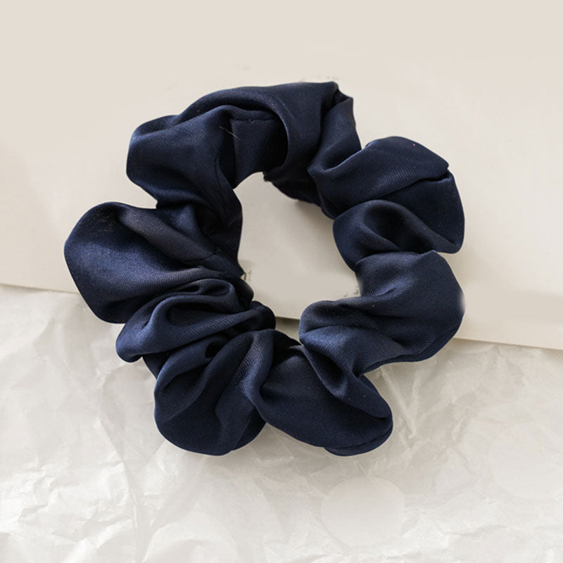Chouchou , accessoire cheveux en satin