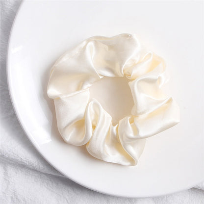 Chouchou , accessoire cheveux en satin