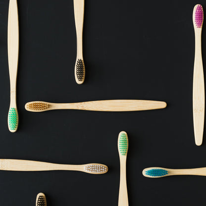 Lot de 10 brosses à dents en bambou, enfants ou adultes